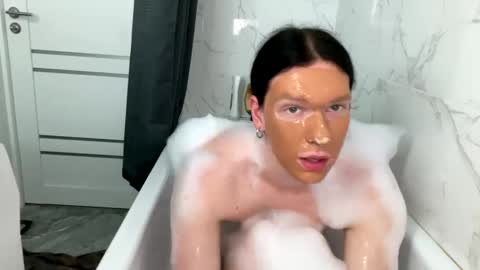 Snapshot of markcarthy chatting on February 21, 2025, 11:33 am Mark online show from February 21, 2025, 11:33 am