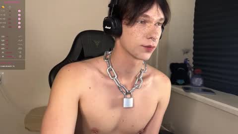 Snapshot of markcarthy chatting on October 21, 2025, 3:02 pm Mark online show from October 21, 2025, 3:02 pm