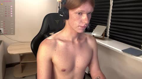 Snapshot of markcarthy chatting on December 19, 2025, 4:08 am Mark online show from December 19, 2025, 4:08 am