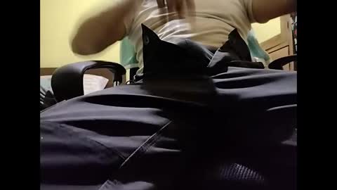 markoanto35 online show from January 25, 2025, 4:02 am