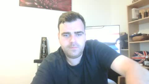 Snapshot of markoluggin chatting on June 20, 2026, 8:11 pm markoluggin online show from June 20, 2026, 8:11 pm