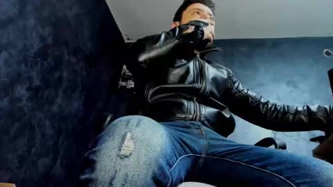 MARK online show from December 21, 2025, 7:37 am