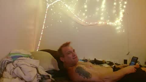 Snapshot of markymark101825061 chatting on January 30, 2025, 12:18 am markymark101825061 online show from January 30, 2025, 12:18 am