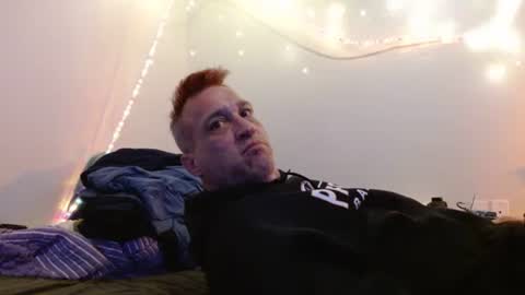 Snapshot of markymark101825061 chatting on February 15, 2025, 1:42 am markymark101825061 online show from February 15, 2025, 1:42 am