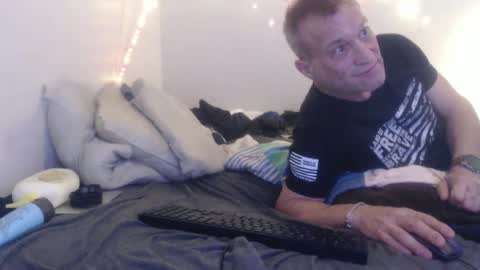 Snapshot of markymark515 chatting on February 24, 2025, 10:14 pm MarkyMark7169 online show from February 24, 2025, 10:14 pm