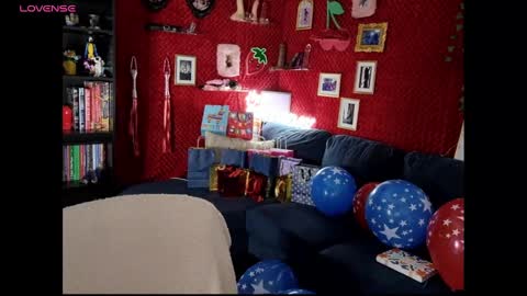 Snapshot of marleymadness9 chatting on September 23, 2025, 2:47 am MarleyAquafina online show from September 23, 2025, 2:47 am