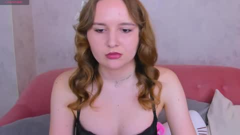 Emmaa online show from May 2, 2026, 1:21 am