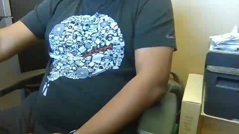 Married Horny Guy online show from November 3, 2025, 2:51 pm