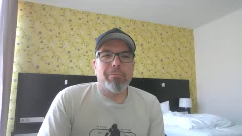 Snapshot of marriedcock1980 chatting on September 20, 2025, 11:33 am marriedcock1980 online show from September 20, 2025, 11:33 am