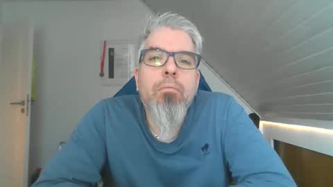 marriedcock1980 online show from February 19, 2026, 8:10 am