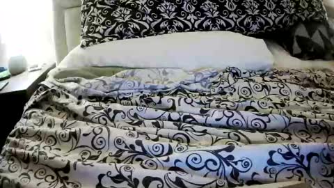 Jess and Nick online show from March 11, 2026, 3:12 am