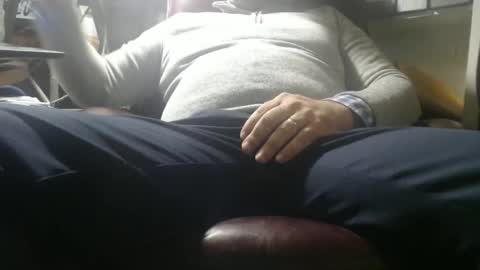 only fans marrieddad19751975 online show from November 29, 2025, 7:28 pm