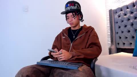 MARSHALL online show from February 11, 2026, 12:54 pm