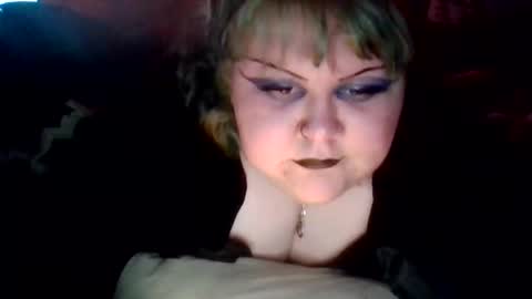 marshallmarx517 online show from March 5, 2026, 2:07 am