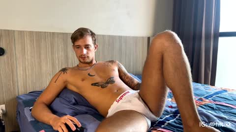 marsloveyou online show from February 4, 2025, 1:34 am