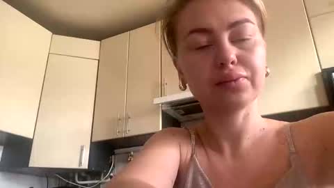 Marta online show from November 5, 2025, 6:13 am