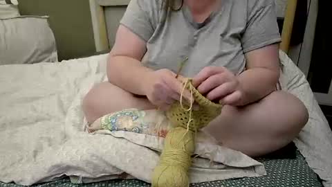 Martha online show from December 5, 2025, 4:32 am