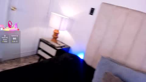 Marthina  online show from January 8, 2026, 11:56 am