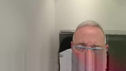 Snapshot of martin_1947 chatting on March 21, 2026, 9:29 pm martin_1947 online show from March 21, 2026, 9:29 pm