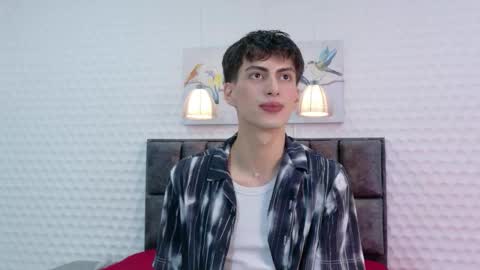 martin_williams_ online show from December 17, 2025, 12:11 pm