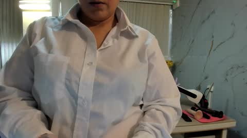   MARTINA   online show from February 28, 2025, 11:36 am