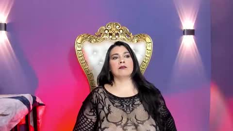   MARTINA   online show from September 28, 2025, 12:21 pm