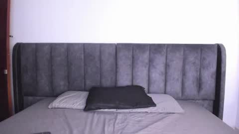 Laura online show from February 28, 2025, 8:39 pm