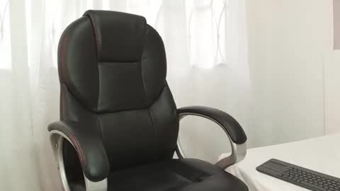 Snapshot of martina_lopezz1 chatting on March 7, 2025, 7:16 pm Martina online show from March 7, 2025, 7:16 pm