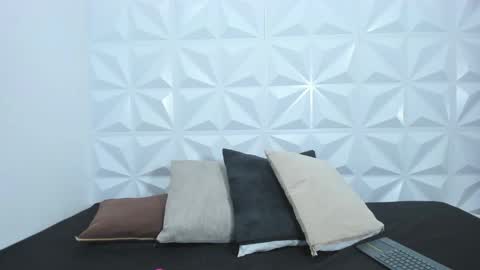 Snapshot of martina_lopezz1 chatting on February 16, 2026, 12:56 pm Martina online show from February 16, 2026, 12:56 pm