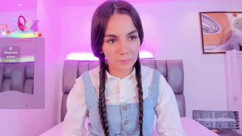 Martina online show from September 19, 2025, 1:01 pm