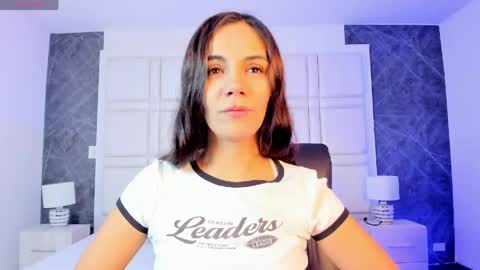 Martina online show from April 12, 2026, 1:27 pm