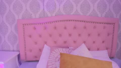 Martina online show from February 11, 2025, 2:46 pm