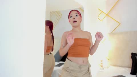 Snapshot of martinaa_garcia chatting on February 19, 2026, 7:21 pm Martina online show from February 19, 2026, 7:21 pm