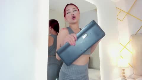 Martina  online show from March 22, 2026, 6:33 pm