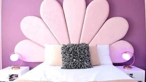 Martina Garcia online show from March 31, 2026, 7:36 pm