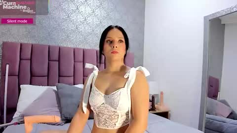 martina rizzi online show from November 10, 2025, 3:38 am