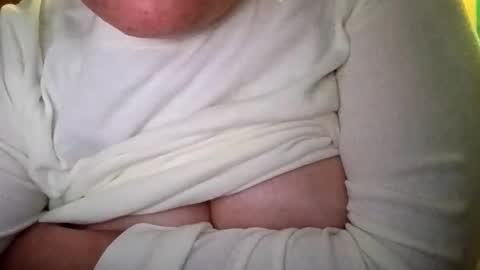 martinhopetaylor online show from April 28, 2026, 5:01 am