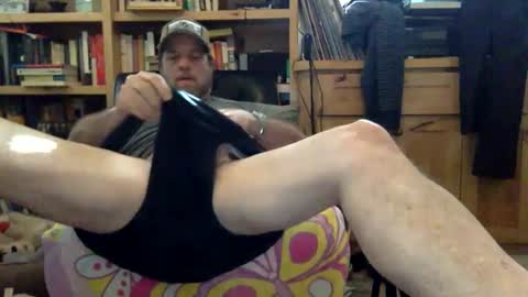 Snapshot of martinstolcris chatting on February 2, 2026, 6:17 pm martinstolcris online show from February 2, 2026, 6:17 pm