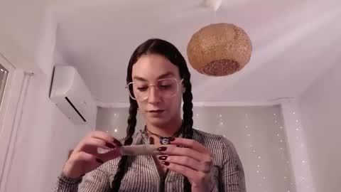 Snapshot of martycabee chatting on November 3, 2025, 3:57 pm MartycaBee online show from November 3, 2025, 3:57 pm