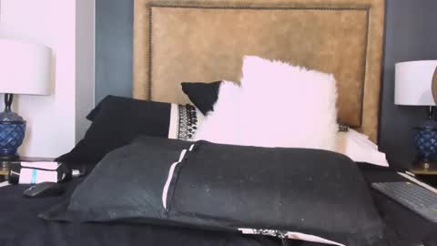   online show from February 18, 2025, 8:36 pm