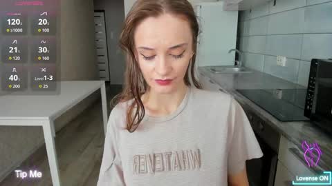 Mary Mey online show from April 15, 2026, 10:00 am