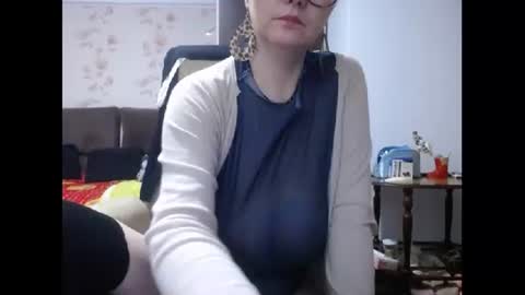 Mary online show from January 2, 2025, 9:54 am