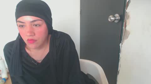 maryam_arabicmilk online show from February 5, 2025, 8:04 pm