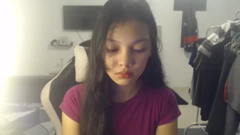 Natalia online show from December 1, 2025, 9:25 am