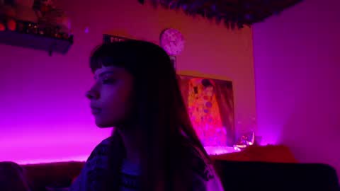     online show from April 29, 2026, 6:28 am