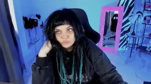 Mary online show from February 26, 2026, 11:31 am