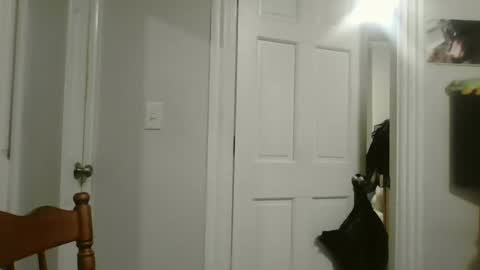 maryjaneflowers online show from December 9, 2024, 10:00 am