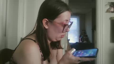 maryjaneflowers online show from December 12, 2024, 1:06 pm