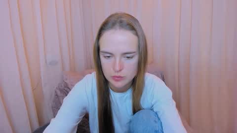 Mari online show from November 26, 2025, 11:55 am