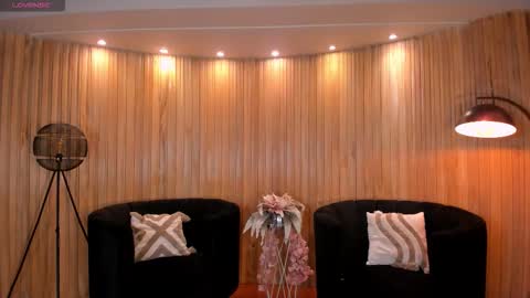  Mary  online show from February 8, 2026, 11:57 am